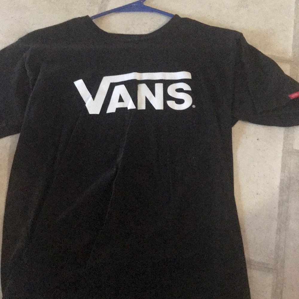 Black vans shirt